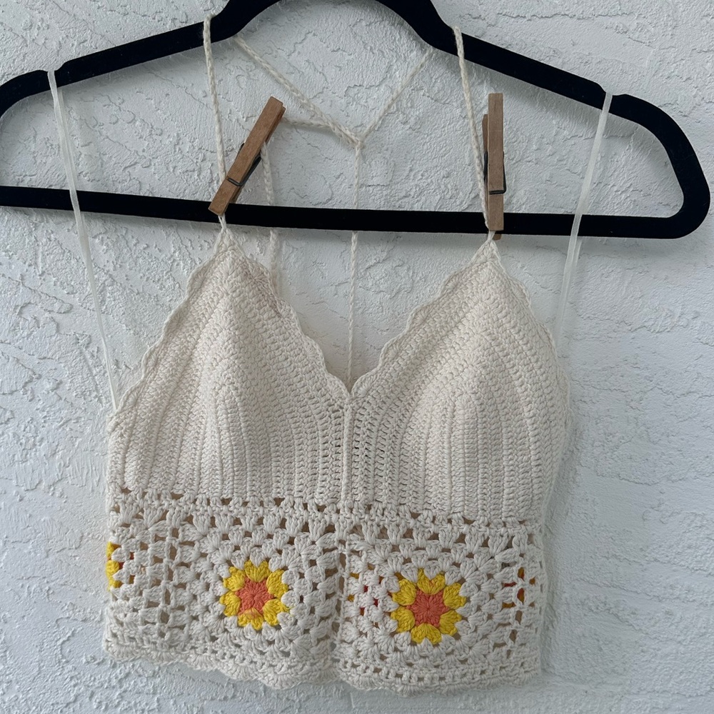 Aerie Crochet Textured Floral Cropped Halter Bra Top XS Neutral - Picture 4 of 9